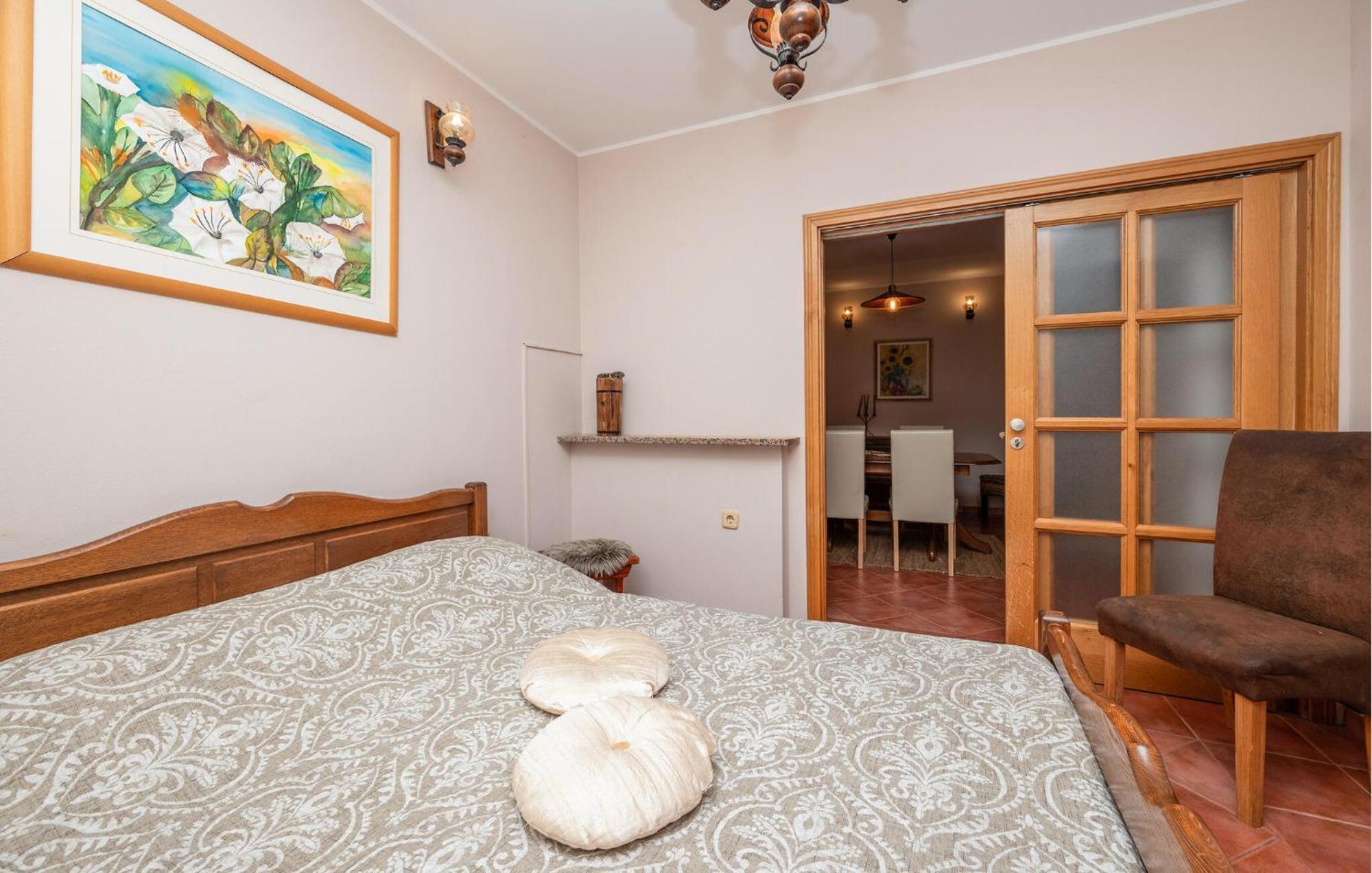 Stunning Apartment In Rovinj With Kitchen ภายนอก รูปภาพ