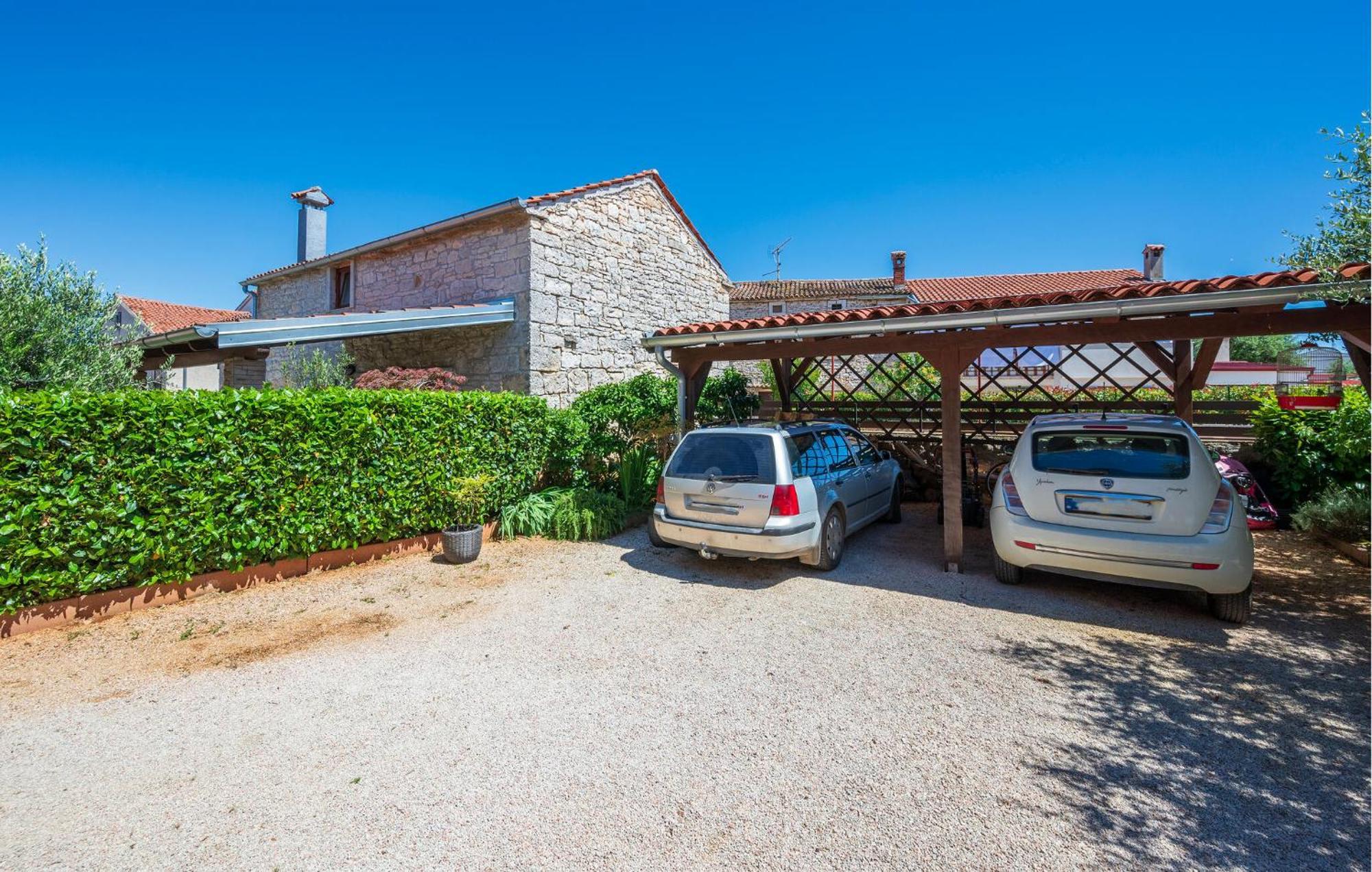 Stunning Apartment In Rovinj With Kitchen ภายนอก รูปภาพ